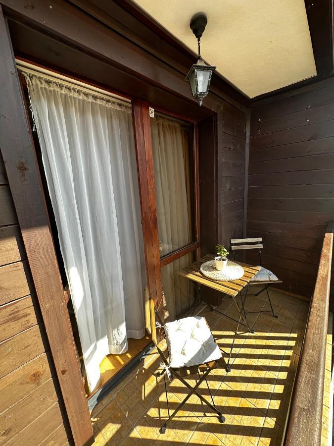 Guest Rooms Melsambria เนเซบาร์ ภายนอก รูปภาพ