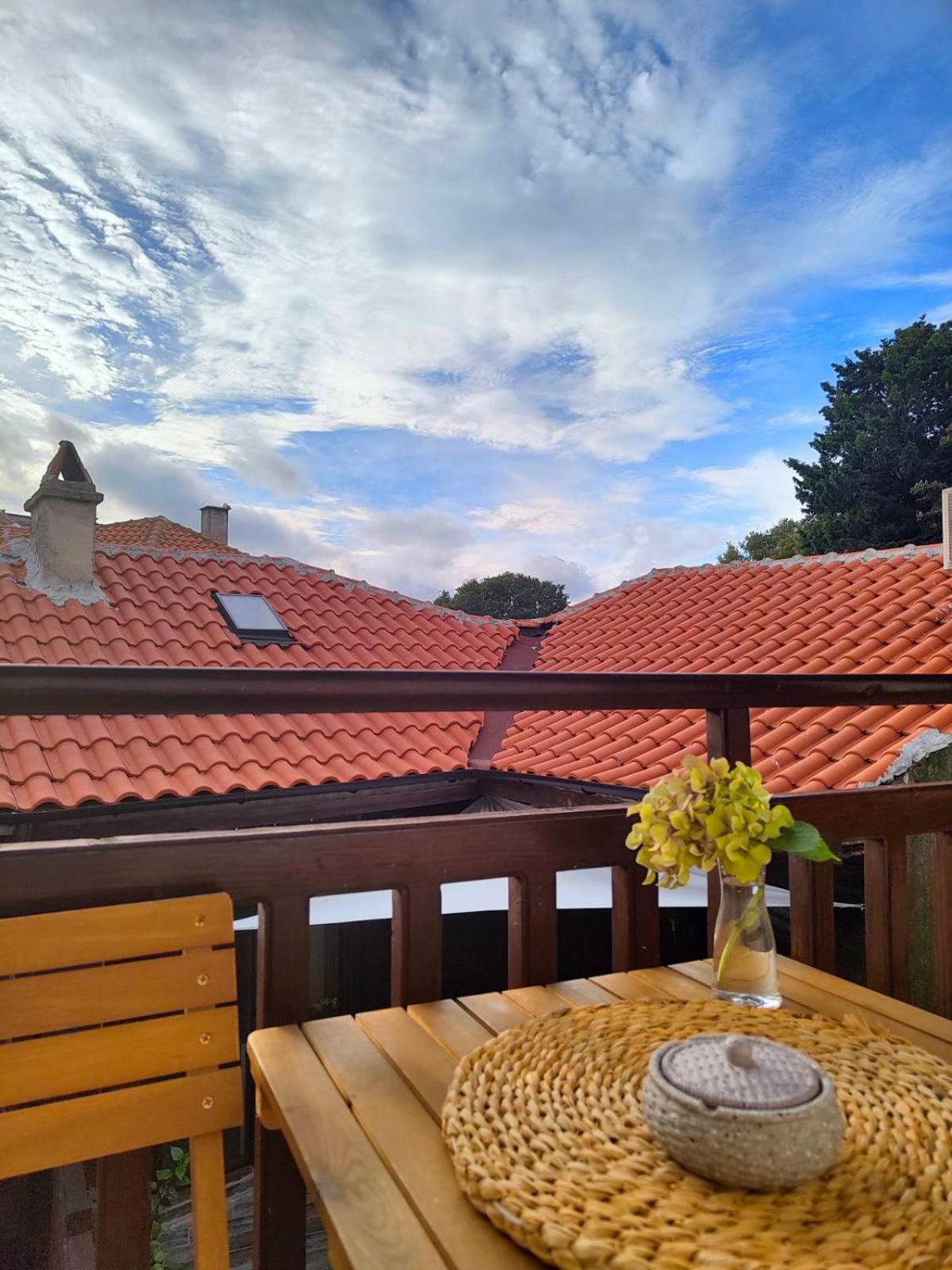 Guest Rooms Melsambria เนเซบาร์ ภายนอก รูปภาพ